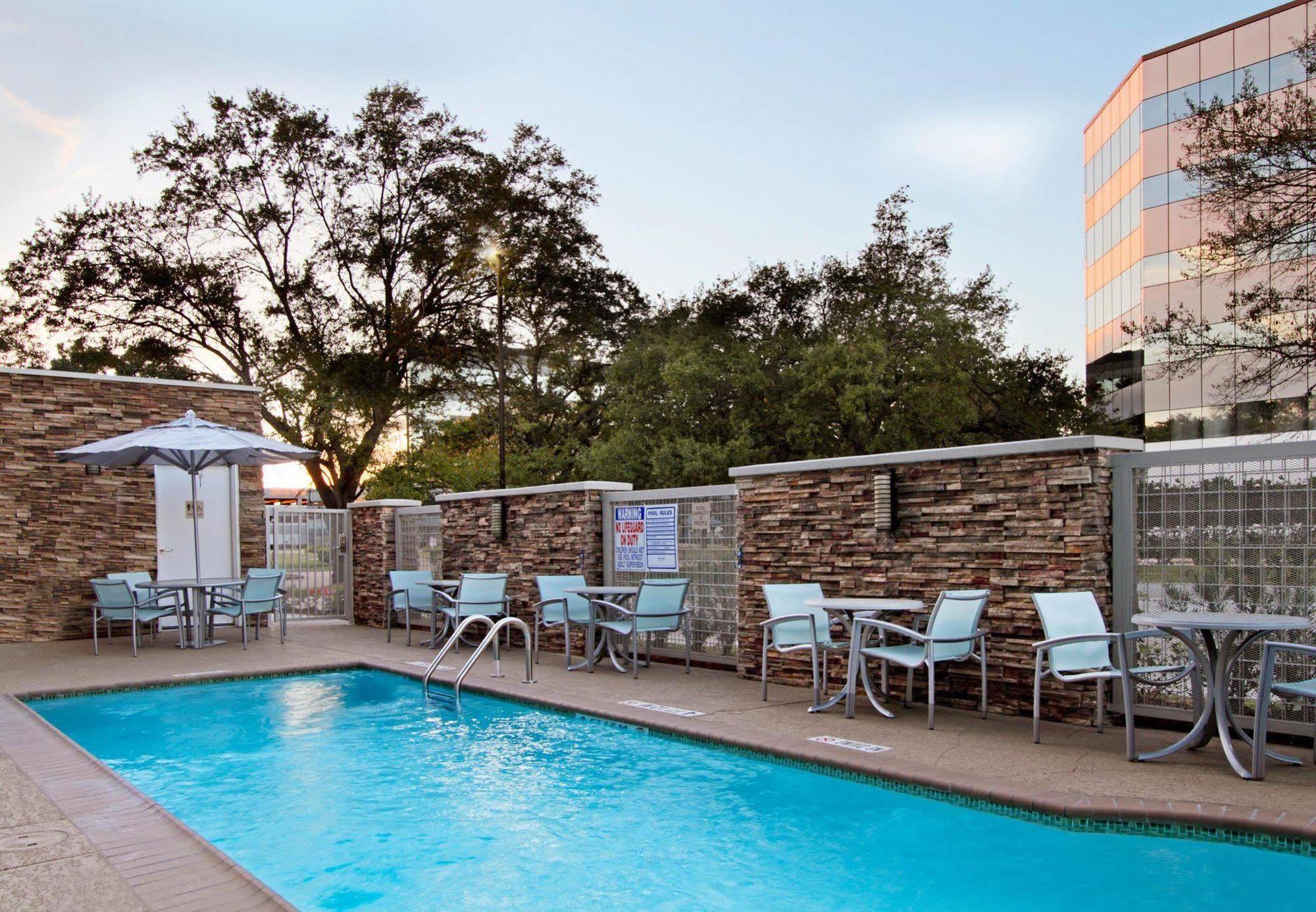 Springhill Suites By Marriott Houston I-10 West/Energy Corridor Экстерьер фото